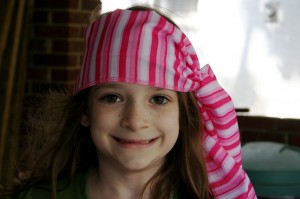 Love that some of the kiddos' moms took it upon themselves to dress them like pirates. Fun!