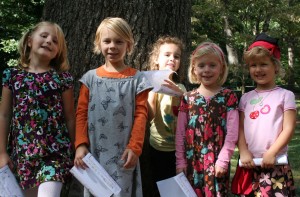 The girls (Matilda, Scarlett, Liliana - i think- Sydney, and Kate) working together!