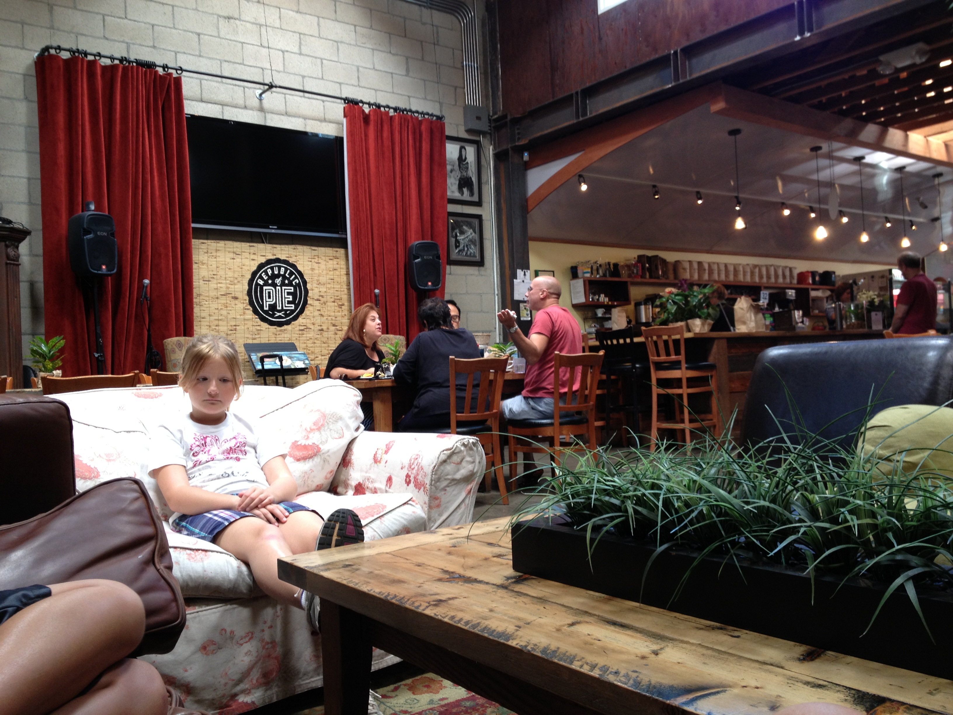 This was the coffee shop near the house we rented. It was one of those coffee shops that felt like a home coffee shop. One that you visit regularly.
